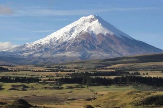 Vulcão no Equador
